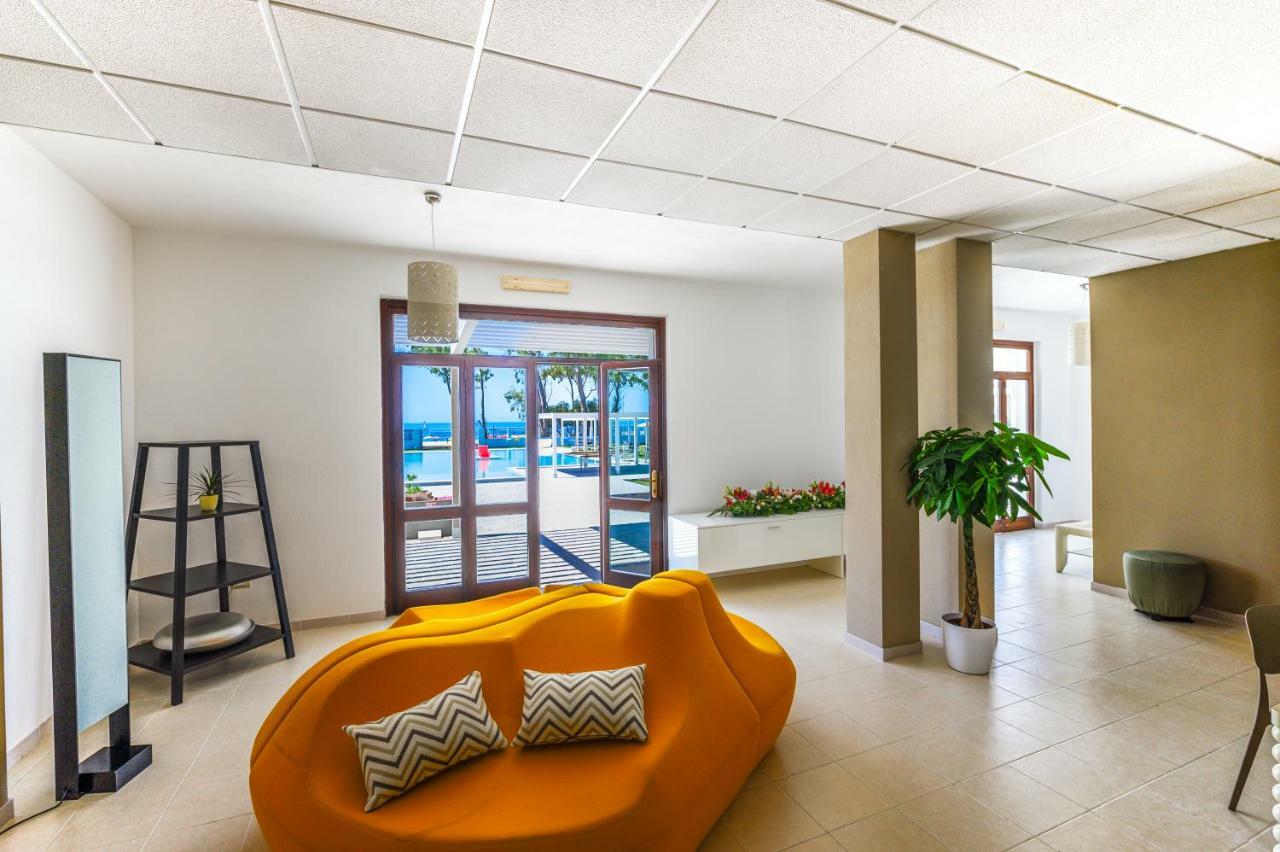 Hotel Lido Beach Phg Oristano Luaran gambar
